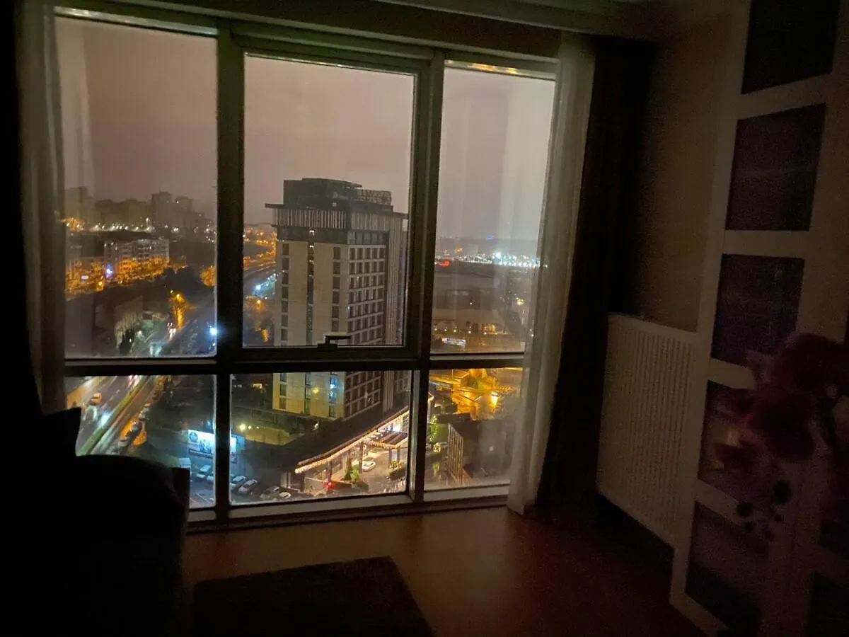 Minimum 100 Nights Welcome To Our Large Duplex Penthouse Comfy Home All Amenities Nearby! Κωνσταντινούπολη