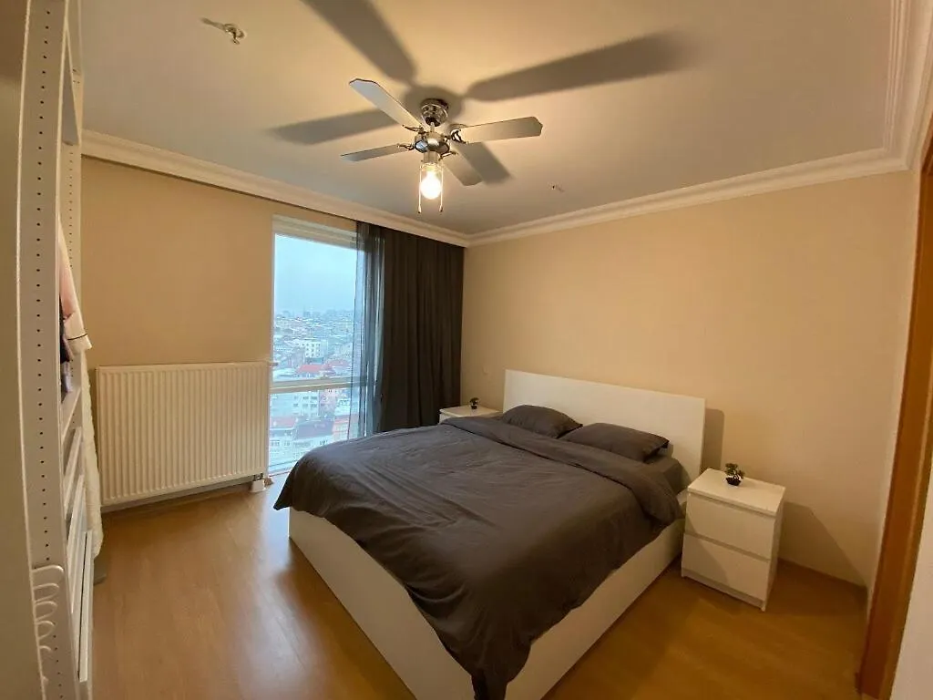 Minimum 100 Nights Welcome To Our Large Duplex Penthouse Comfy Home All Amenities Nearby! イスタンブール